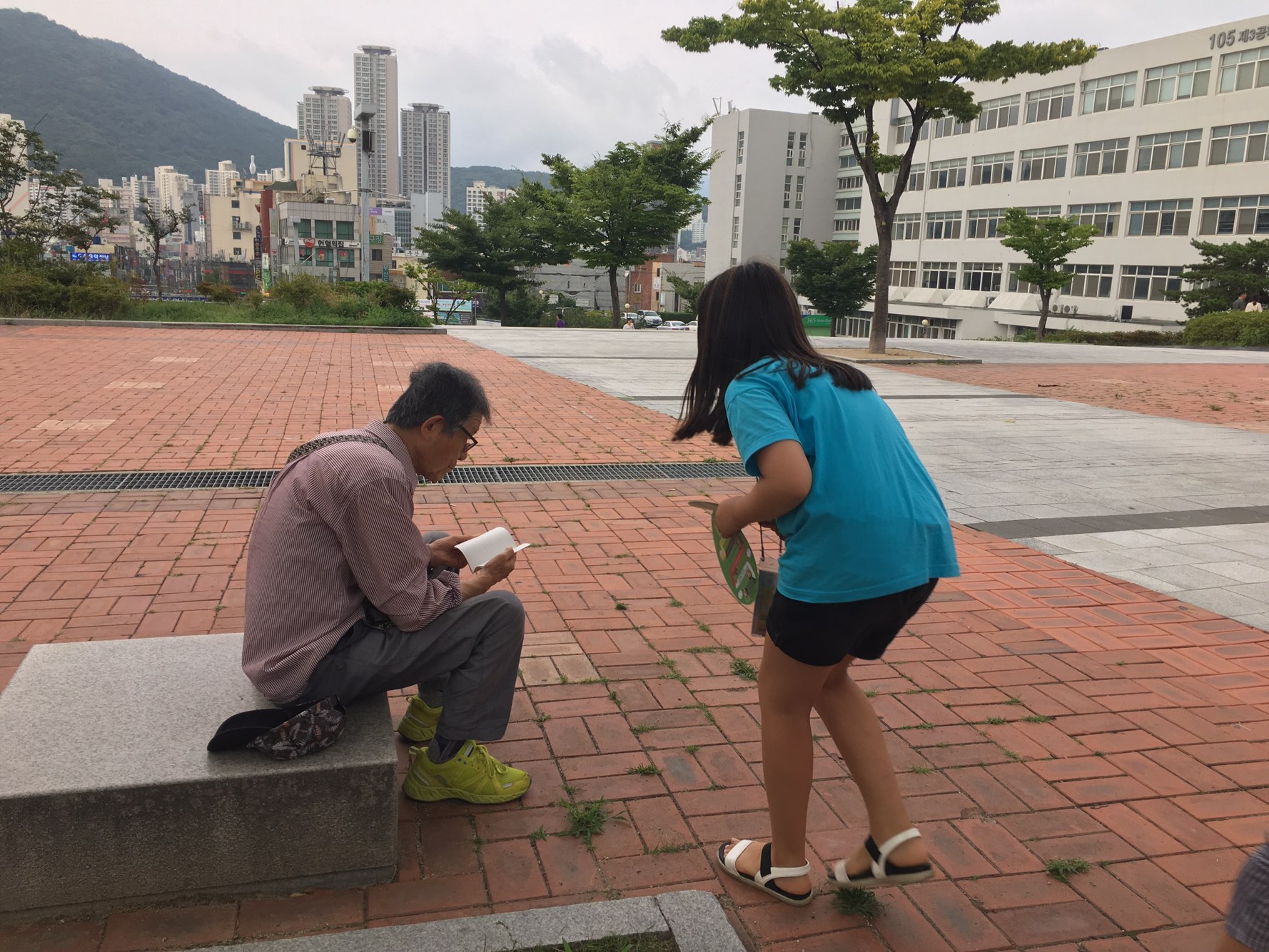 KakaoTalk_Moim_4WHwa2BxzcnlW5uSo3qGEJoOXIvy5X.jpg