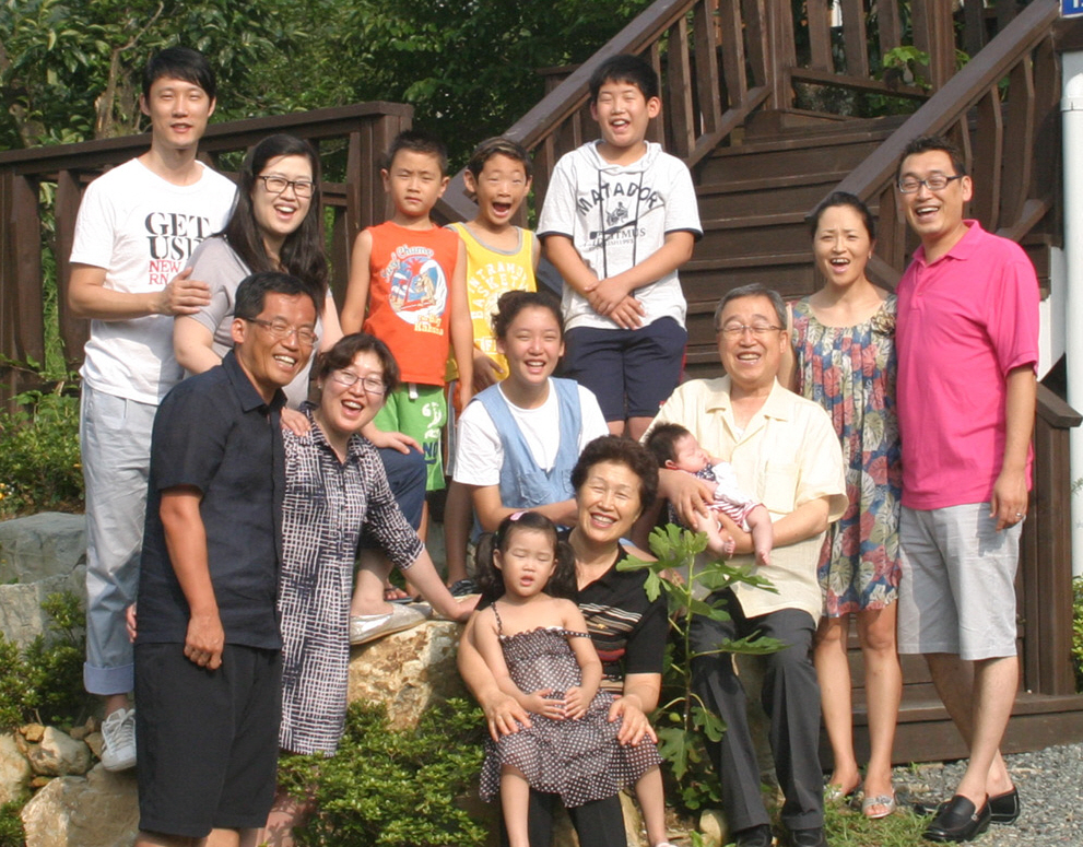 byunfamily.jpg
